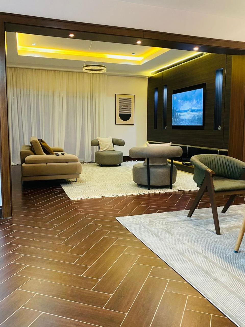 Апартаменты Urbanhaven Penthouse Абуджа Экстерьер фото